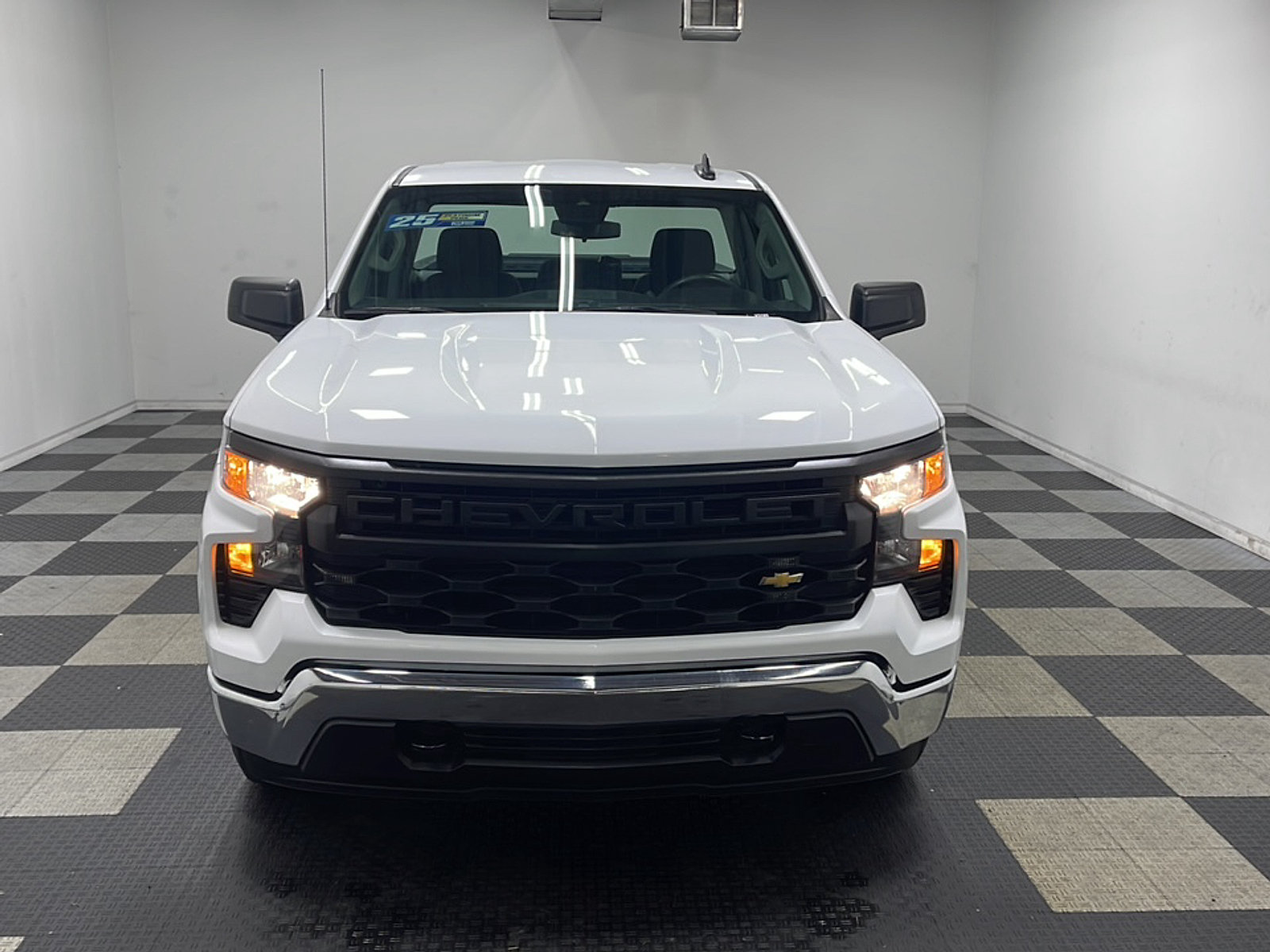 Used 2025 Chevrolet Silverado 1500 W/T RWD image 20