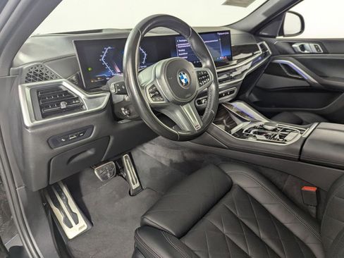 Used 2024 BMW X6 xDrive40i image 27