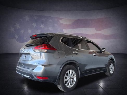 Used 2019 Nissan Rogue SV FWD image 5