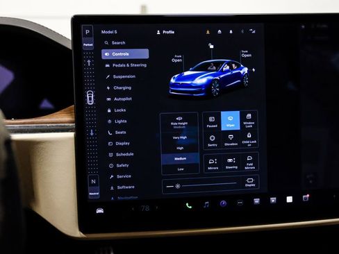 Used 2023 Tesla Model S Standard Range AWD/4WD image 30