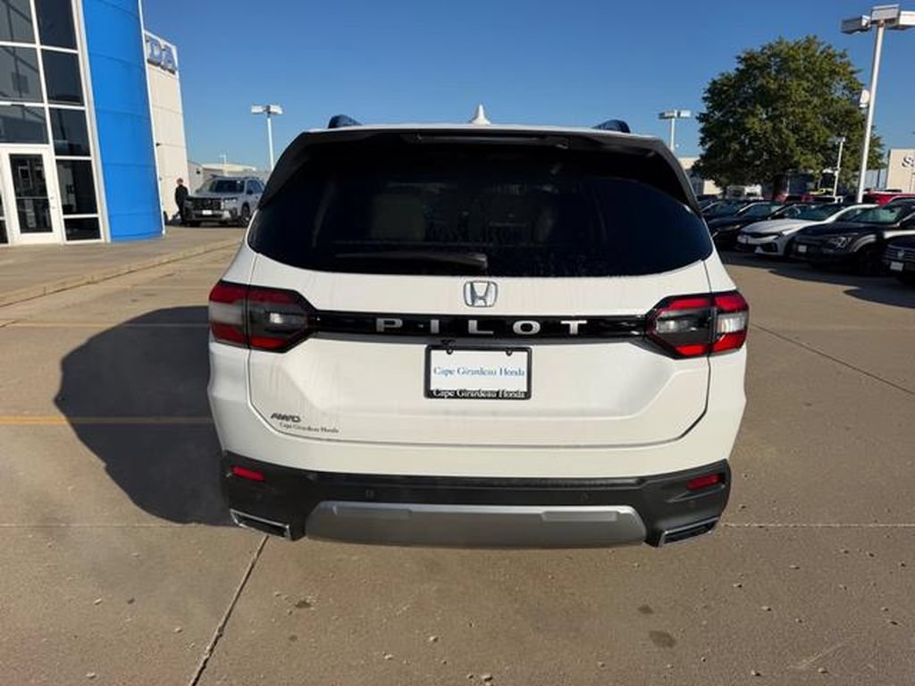 New 2026 Honda Pilot EX-L image 3
