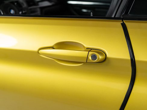 Used 2015 BMW M4 Coupe RWD image 9