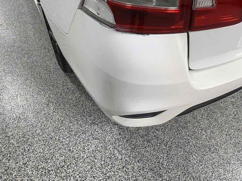 Used 2017 Nissan Sentra SR w/ SR Midnight Edition image 32