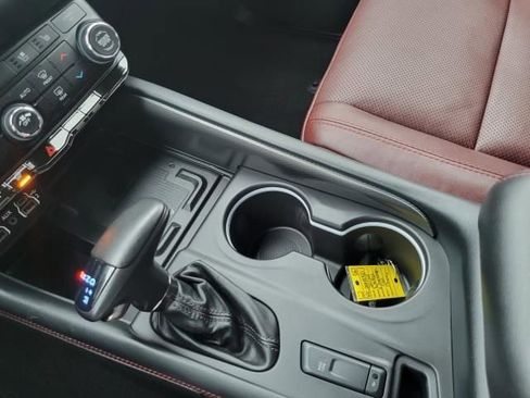 Used 2024 Dodge Durango R/T image 36