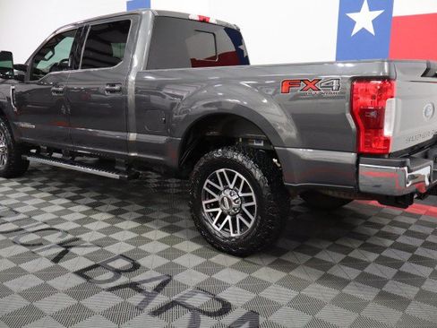 Used 2018 Ford F250 Lariat w/ Lariat Ultimate Package AWD/4WD image 5