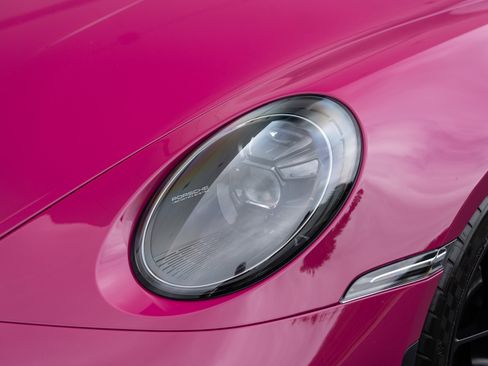 Used 2024 Porsche 911 GT3 RWD image 28