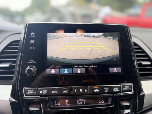 Used 2018 Honda Odyssey EX-L image 16