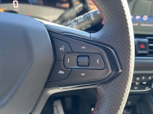 Used 2025 Chevrolet TrailBlazer ACTIV w/ Convenience Package image 46