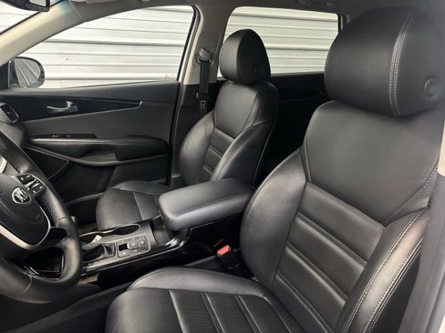 Used 2020 Kia Sorento SX image 10