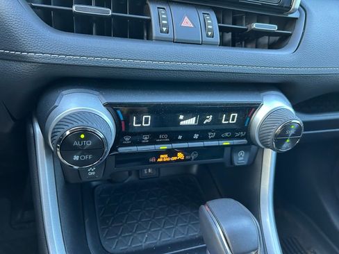 Certified 2025 Toyota RAV4 XLE Premium image 26