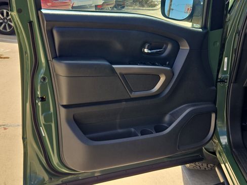 Used 2024 Nissan Titan SV w/ SV Bronze Edition Package image 11