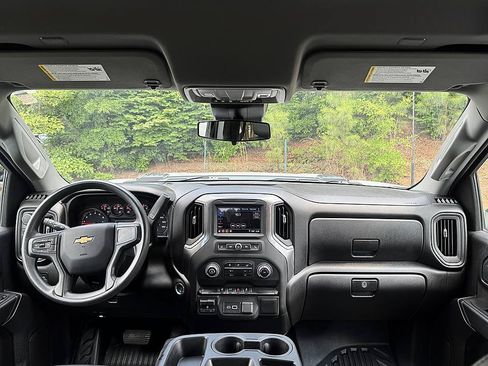 Used 2025 Chevrolet Silverado 2500 W/T w/ WT Convenience Package AWD/4WD image 19