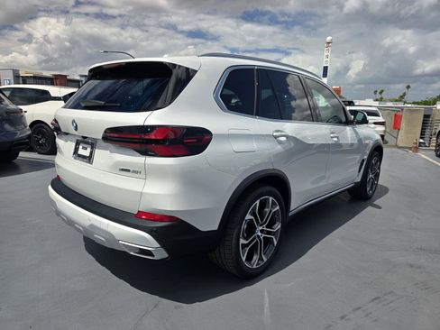 New 2026 BMW X5 xDrive40i w/ Executive Package AWD/4WD image 29