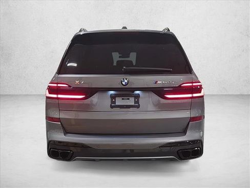 Used 2026 BMW X7 M60i image 6