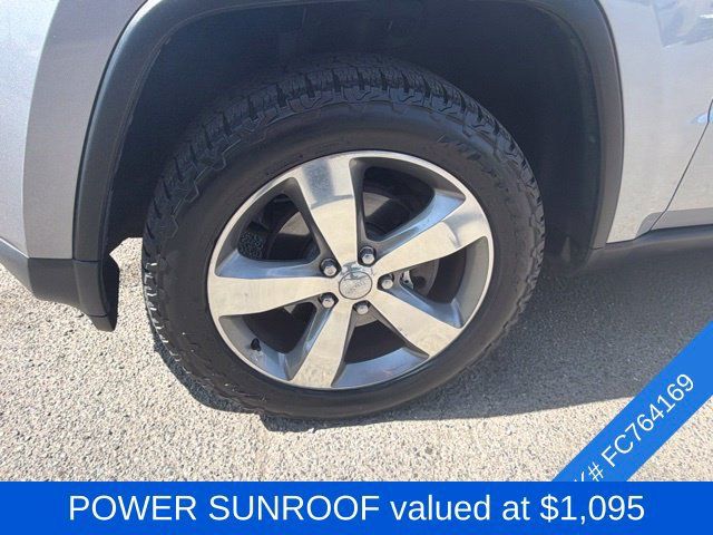 Used 2015 Jeep Grand Cherokee Limited AWD/4WD image 4