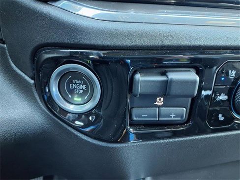 Certified 2024 Chevrolet Silverado 1500 High Country w/ High Country Premium Package image 7