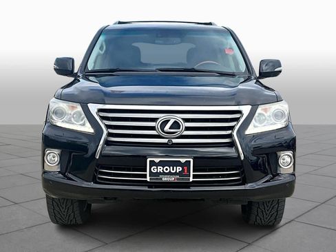 Used 2013 Lexus LX 570 4WD image 3