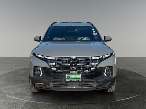 Used 2022 Hyundai Santa Cruz Limited AWD/4WD image 2