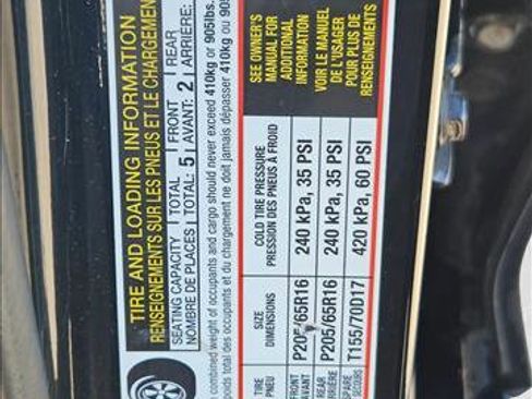 Used 2014 Toyota Camry L image 14