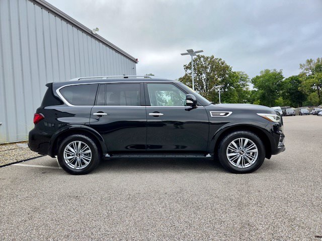 Used 2023 INFINITI QX80 Luxe w/ Cargo Package AWD/4WD image 7