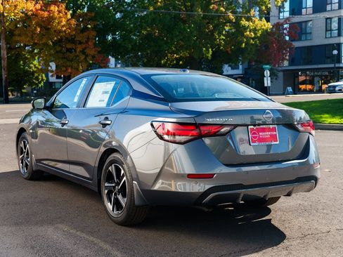 New 2025 Nissan Sentra SV w/ Trunk Package image 4