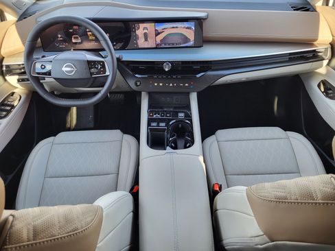 New 2026 Nissan Murano Platinum image 8