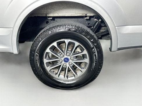 Used 2018 Ford F150 XLT w/ Equipment Group 301A Mid image 11