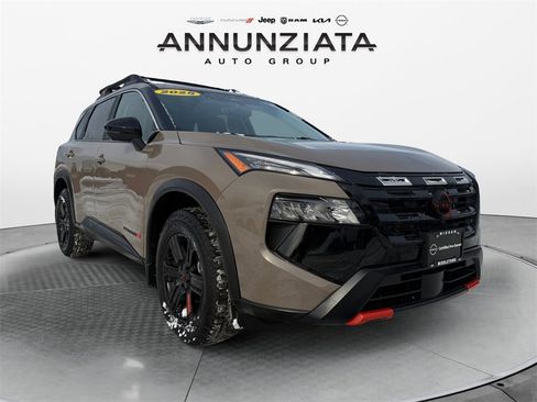 Certified 2025 Nissan Rogue SV w/ Rock Creek Premium Package image 7