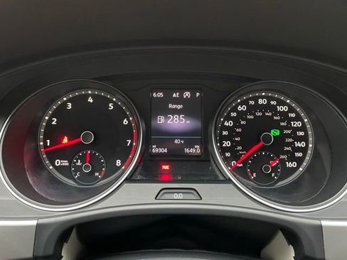 Used 2019 Volkswagen Atlas SE w/ Towing Package image 15