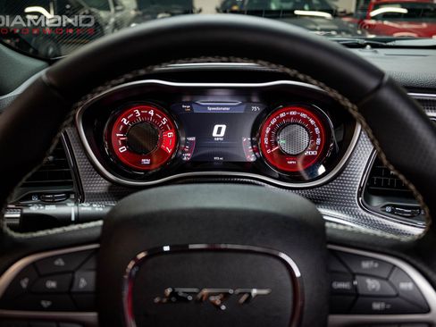 Used 2015 Dodge Challenger SRT Hellcat RWD image 95