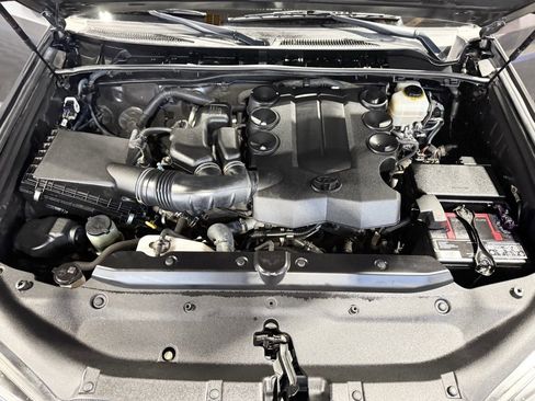 Used 2016 Toyota 4Runner TRD Pro image 10