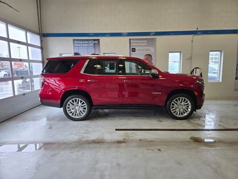 Used 2024 Chevrolet Tahoe Premier image 4