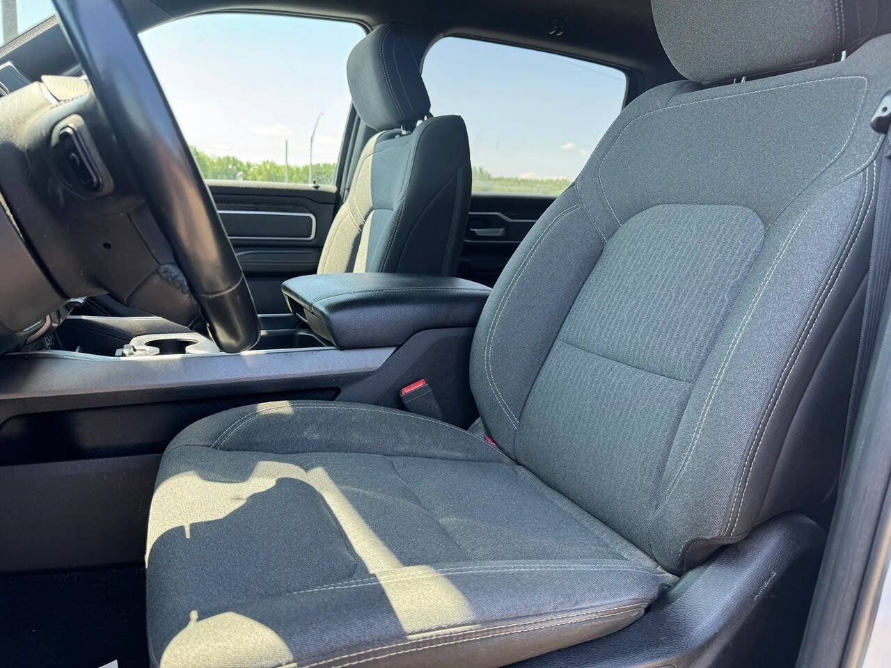 Used 2019 RAM 1500 Big Horn AWD/4WD image 10