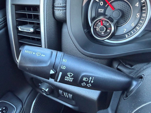 Used 2021 RAM 1500 Laramie w/ Sport Appearance Package AWD/4WD image 35