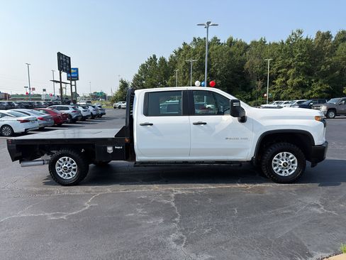 Used 2022 Chevrolet Silverado 2500 W/T w/ WT Fleet Convenience Package AWD/4WD image 4
