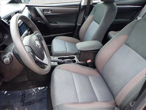 Used 2019 Toyota Corolla LE image 8