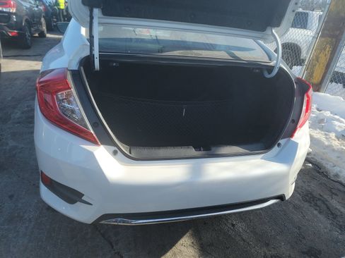 Used 2019 Honda Civic EX image 13