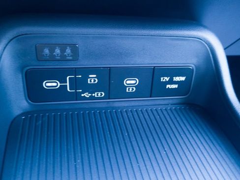 New 2027 Hyundai Kona SE FWD image 23