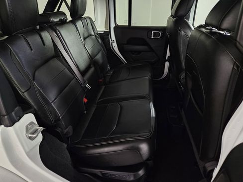 Used 2023 Jeep Wrangler Unlimited Sahara w/ Cold Weather Group image 29