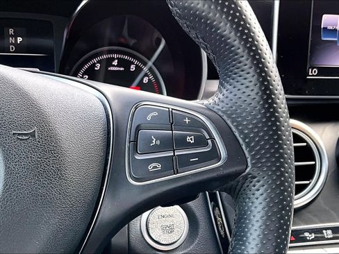 Used 2018 Mercedes-Benz GLC 300 4MATIC Coupe image 25