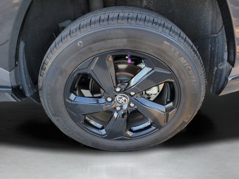 Used 2021 Toyota RAV4 XSE w/ XSE Grade Weather Package AWD/4WD image 5