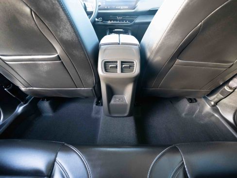 Used 2024 Buick Envision Preferred image 22