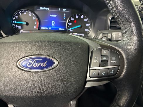 Used 2020 Ford Explorer XLT w/ Equipment Group 202A AWD/4WD image 16