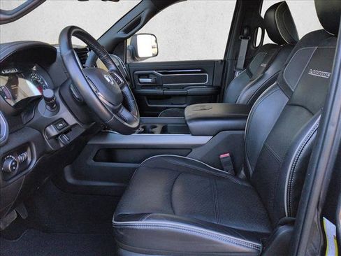 Used 2020 RAM 2500 Laramie w/ Night Edition image 13