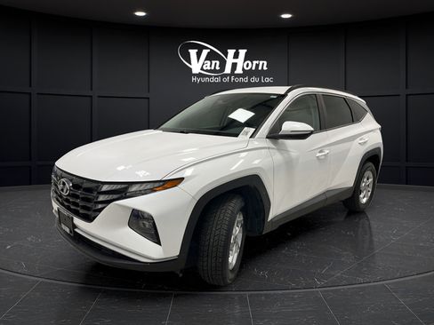 Used 2022 Hyundai Tucson SEL w/ Cargo Package AWD/4WD image 3