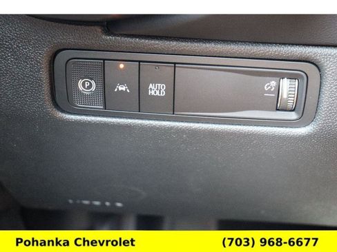 New 2026 Chevrolet Equinox EV LT image 18