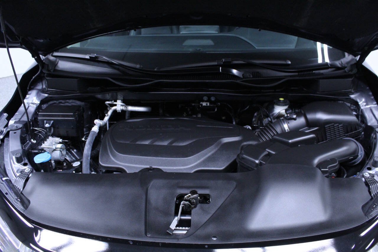 Used 2025 Honda Odyssey EX-L image 12