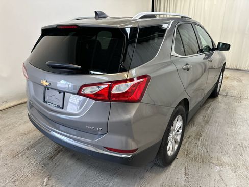 Used 2019 Chevrolet Equinox LT w/ Sun & Navigation Package image 11