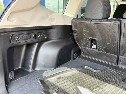 Used 2019 Subaru Forester Premium AWD/4WD image 20