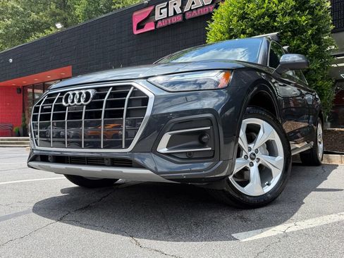 Used 2021 Audi Q5 2.0T Premium Plus w/ Premium Plus Package AWD/4WD image 2